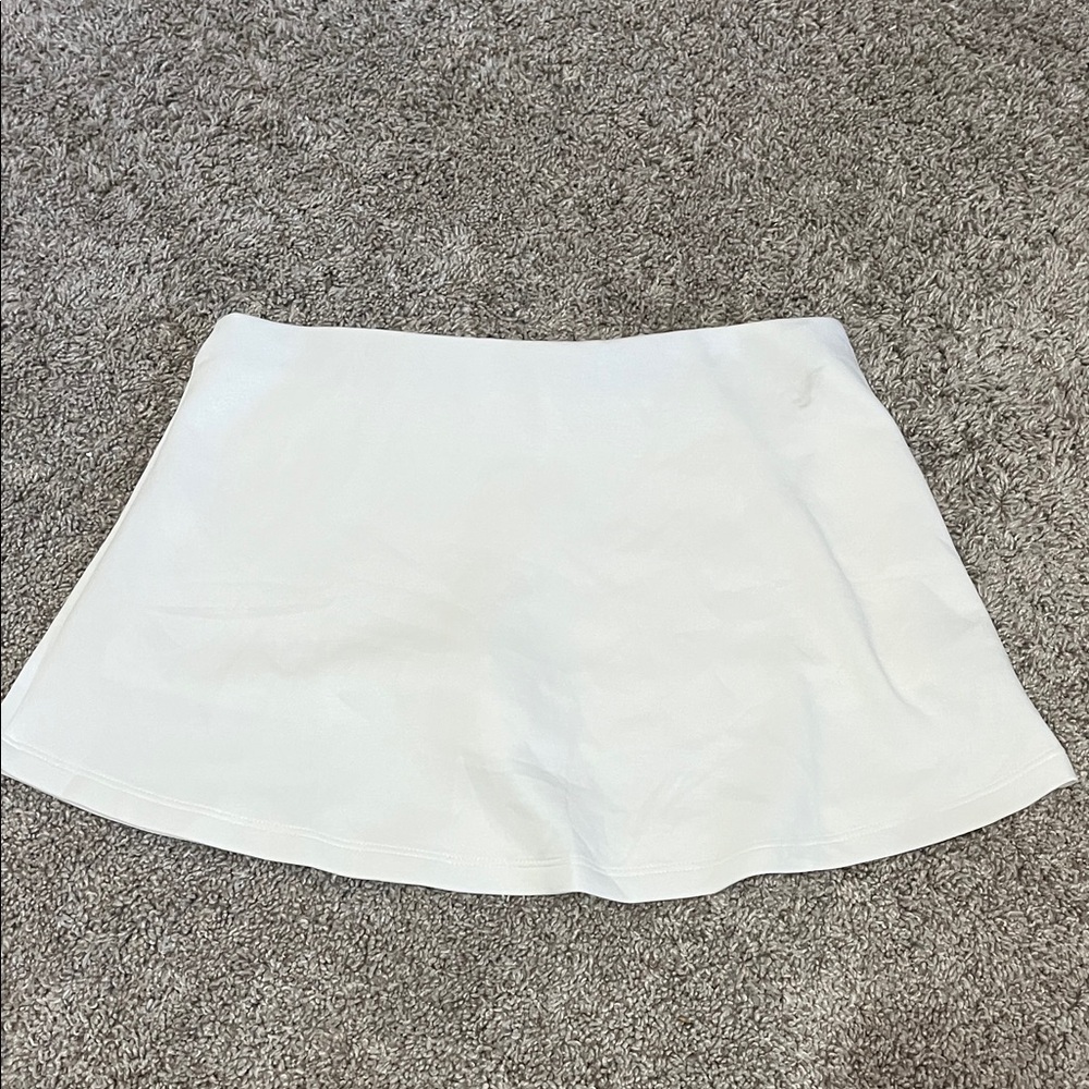 Elegant White Women's Skirt